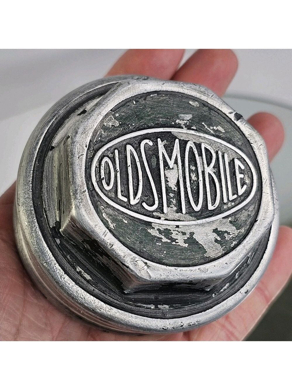 1920s-30s Oldsmobile Hubcap Grease Center Hub Cap Dust Nut Vintage Antique Old